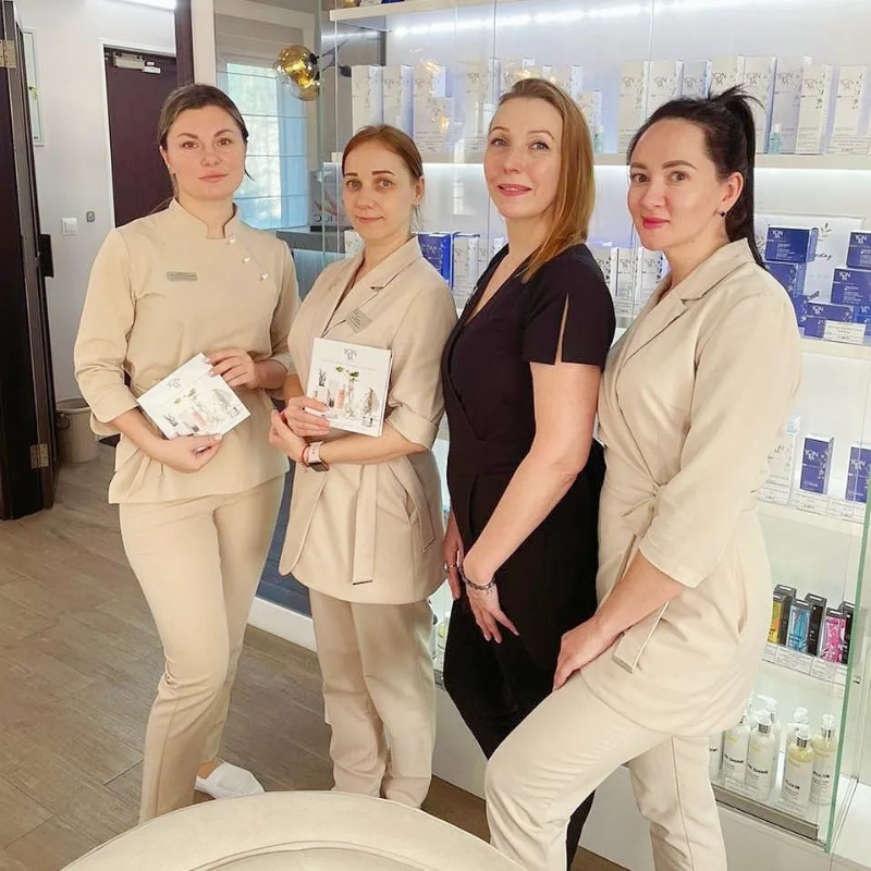 Индивидуальное обучение косметологов сети клиник лазерной и эстетической косметологии во Владивостоке @centrtiss💜